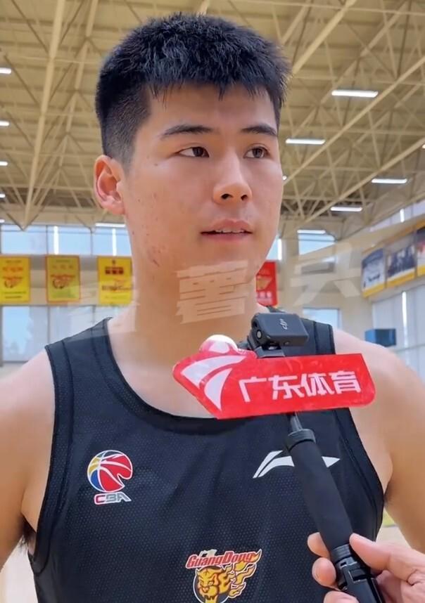 为何热身赛不打？广东新星透露自身情况 还要静养一段时间